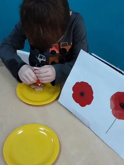 making poppy biscuits making poppy biscuits